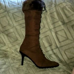 Fur Cuff Lace-up Stiletto